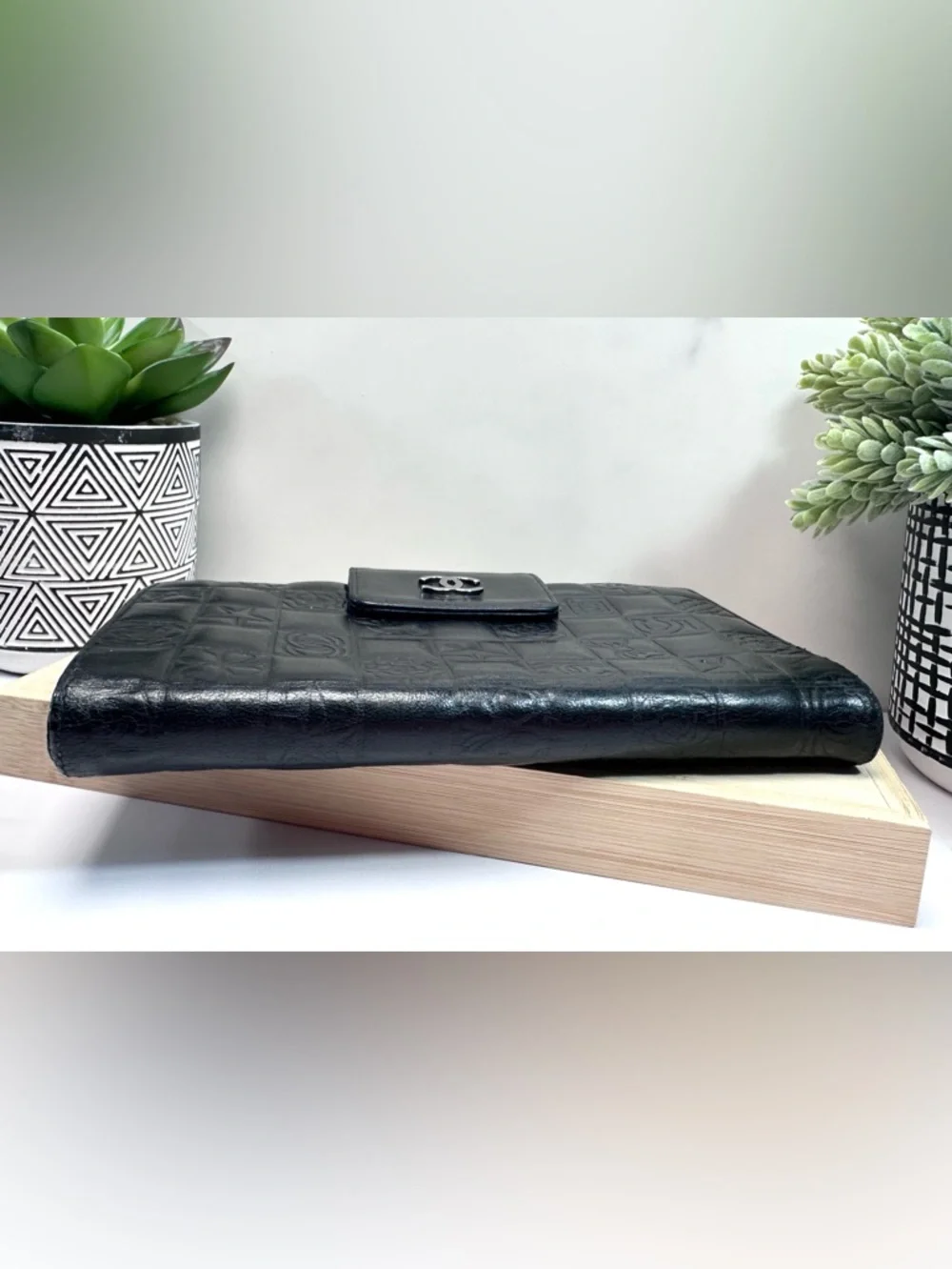 🖤Chanel Lucky Charms Black Leather Continental Wallet with COA